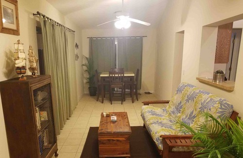Melbourne Casa | Cozy Melbourne Home 10min from Beaches and 1hr from Orlando Theme Parks / Disney