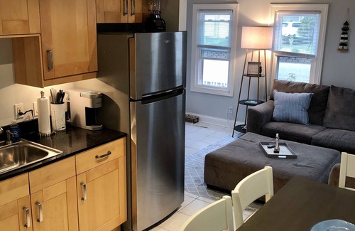 Michigan City Cabaña | Cozy Michigan City Cottage #1