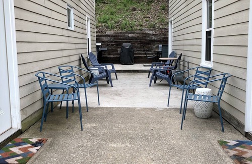 Michigan City Cabaña | Cozy Michigan City Cottage #1
