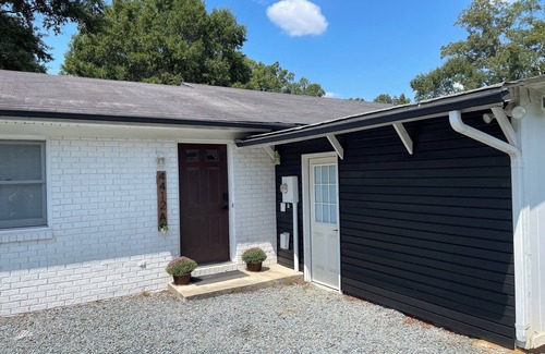 Monroe Casa | Cozy Minimalistic 3BR Home