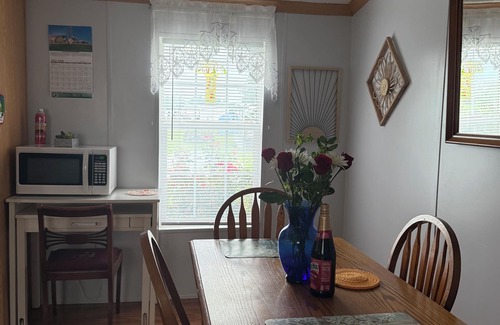 Moorefield Casa | Cozy Mobile Home In Just the Right Place.