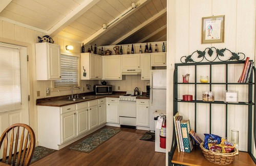 Eagle Rock Cabina | Cozy Mockingbird Cottage