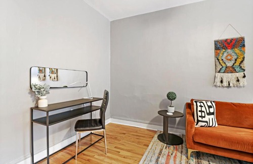 Lake View East Apartamento | Cozy Modern 1BR Apt, 10-min Walk to Wrigley Field - Stratford 1E 3E rep