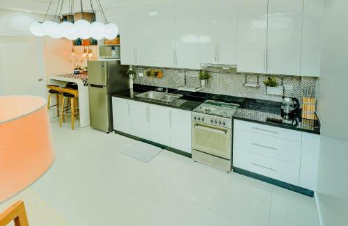Guadalupe Casa | Cozy Modern 2BR Loft, Monterrazas, Cebu City