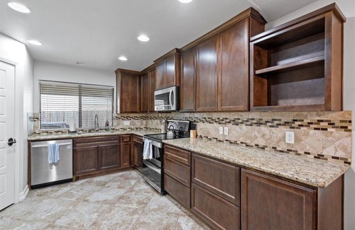 Round Rock West Casa | Cozy Modern 3 Bed 2 Bath Home - Round Rock / Austin