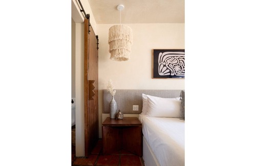 Imperial Beach Hotel | Cozy Modern Baja Beachfront Studio