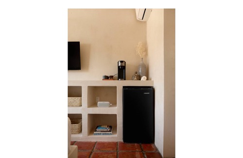 Imperial Beach Hotel | Cozy Modern Baja Beachfront
