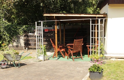 Schonebeck Apartamento | Cozy, modern vacation apartment with parking space