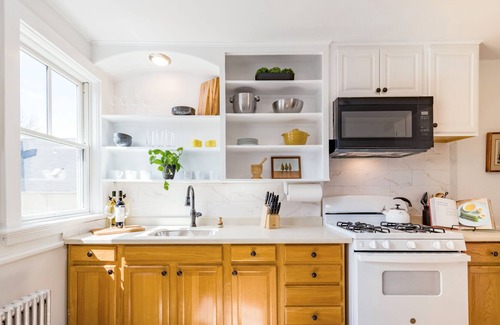 South Providence Apartamento | Cozy Modern Victorian Home - 10 mins to Downtown Providence