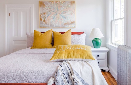 South Providence Apartamento | Cozy Modern Victorian Home - 10 mins to Downtown Providence