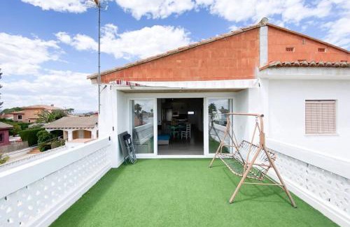 L'Eliana Chalet De Esquí | Cozy modern villa at LEliana