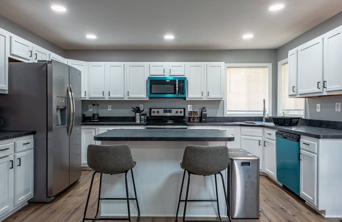 New Castle Casa | Cozy Modern Villa Sum
