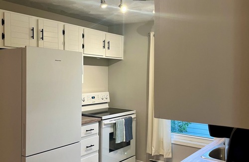 Moncton Casa | Cozy Moncton Retreat with Office