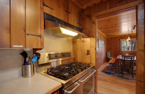 Green Mountain Falls Cabina | Cozy Mountain Cabin with Views – Lazy Squirrel Lodge, Green Mountain Falls, CO