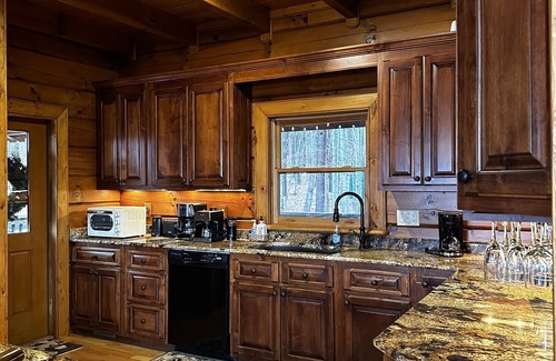 Rock Island Cabina | Cozy Mountain Cabin Getaway