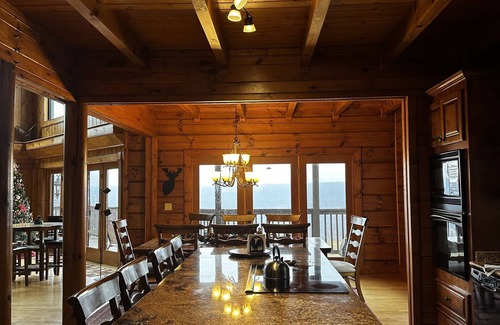 Rock Island Cabina | Cozy Mountain Cabin Getaway