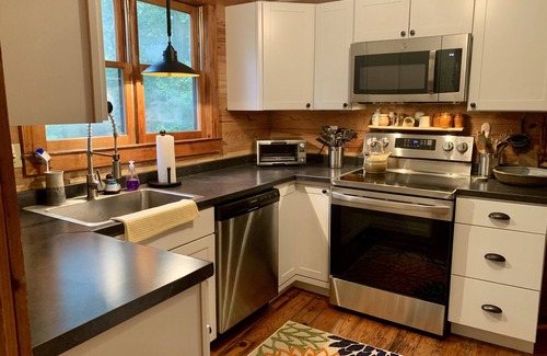 Montreat Casa | Cozy Mountain Cabin with Modern Amenities