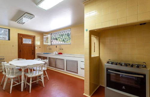 Itaipava Villa | Cozy Mountain Estate with Pool in Itaipava — Accommodates 26 Guests