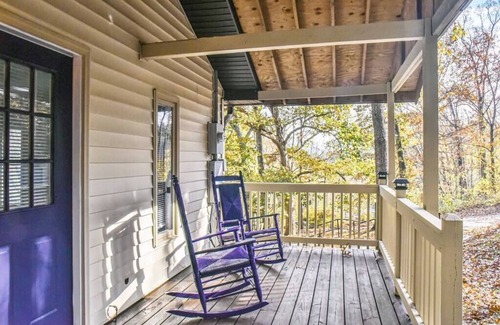 Skyland Apartamento | ¡NUEVO! Capacidad 4 - APT sobre garaje - South Asheville