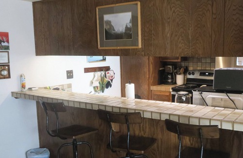 Majestic Pines Condominio | Cozy Mountain Retreat in Mammoth Lakes