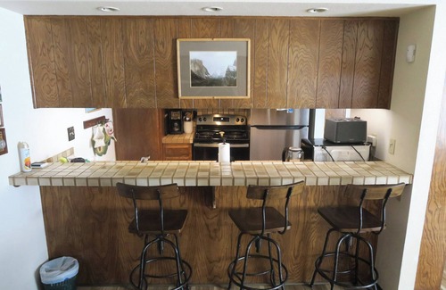 Majestic Pines Condominio | Cozy Mountain Retreat in Mammoth Lakes
