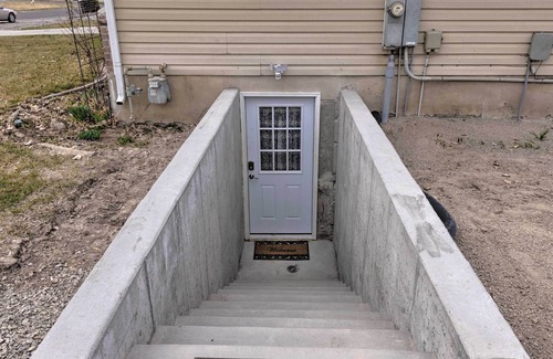 Lake Point Apartamento | Cozy Mtn Apt ~10Mi to Great Lake State Park