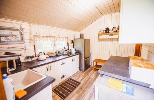 gmina Maciejowice Chalet De Esquí | Cozy Nature Retreat: w/ Patio ~ Fireplace & Garden