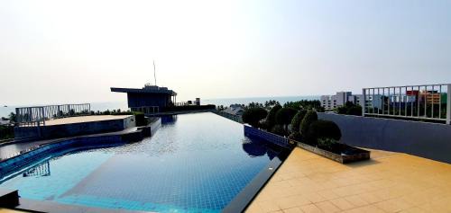 Saen Suk Apartamento | Cozy near beach 200m with toproof pool at Patio Bangsaen