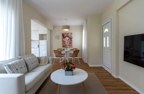 Paphos Casa | Cozy Nerina Cottage at Harbour Paphos