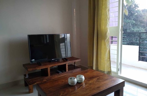 Belagavi Apartamento | Cosy Nest Belgaum - Apartamento totalmente amueblado de 2 habitaciones