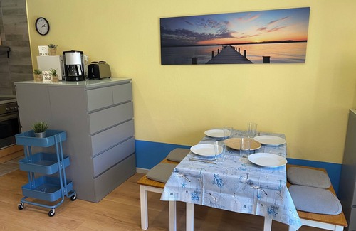 Nordseebad Burhave Condominio | Cozy nest for a relaxing break * ground floor * up to 5p * dogs * pool * sauna