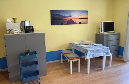 Nordseebad Burhave Condominio | Cozy nest for a relaxing break * ground floor * up to 5p * dogs * pool * sauna