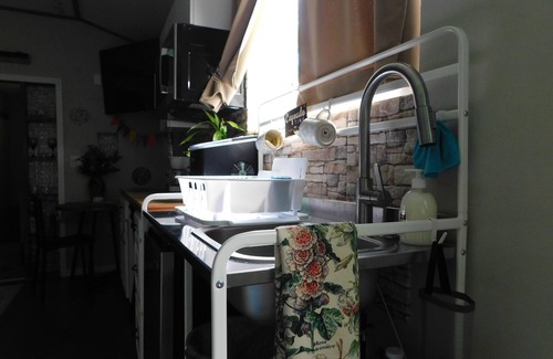 Saint Cloud Cabaña | Cozy new cottage in fantastic St. Cloud with WiFi, AC