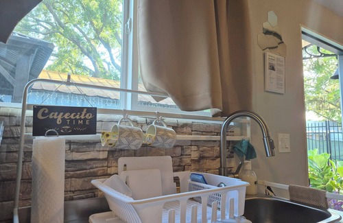 Saint Cloud Cabaña | Cozy new cottage in fantastic St. Cloud with WiFi, AC