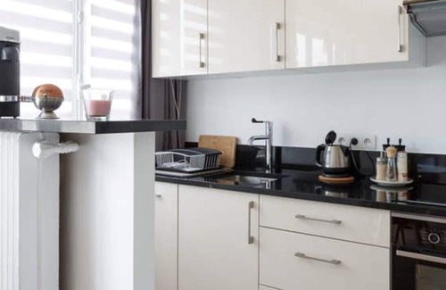 La Garenne-Colombes Apartamento | Acogedor y nuevo estudio cerca de Paris La Défense.