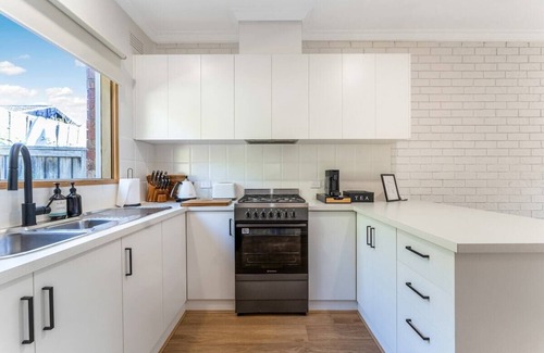 Newtown Casa | Cozy Newtown 2 bedroom unit
