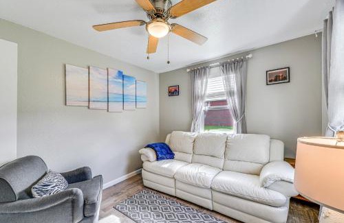 Orick Casa | Cozy NorCal Cottage 2 Mi to Redwoods and Beaches!