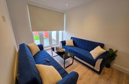 Woodthorpe Casa | Cozy Nottingham Retreat 4 Beds 7 guests