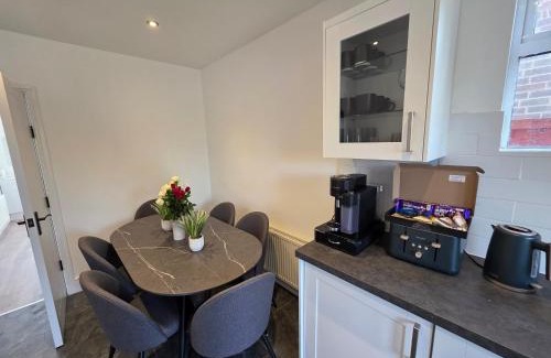 Woodthorpe Casa | Cozy Nottingham Retreat 4 Beds 7 guests