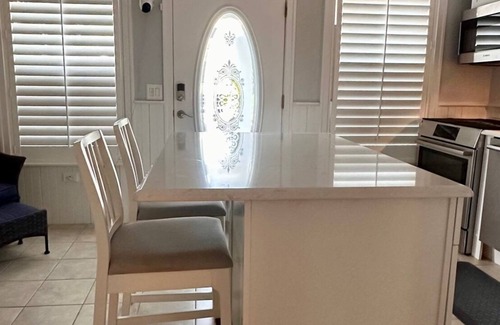Polk City Cabaña | Cozy Oasis-Charming 1 Bedroom Casita with RV Parking Available