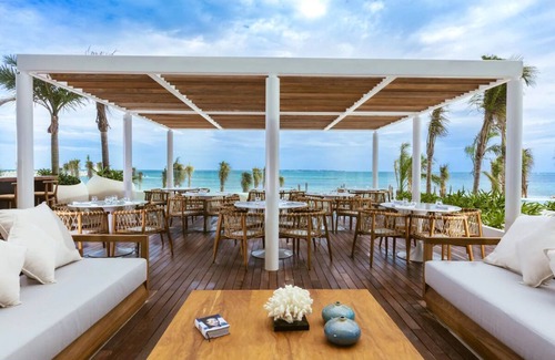 Downtown Cancun Hotel | Cozy Ocean Escape: Ultimate Seaside Relaxation | Sunset at the Pool