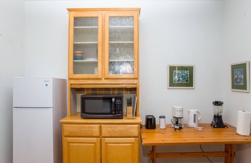 Shelter Cove Condominio | Cozy Oceanview!by OceanviewHotTubs Tesla Charging Oceanfront! Shelter Cove, CA