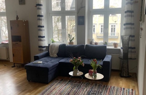 Gohlis-Sud Apartamento | Cozy old apartment at the Schlösschen