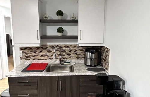 Moncton Apartamento | Cozy One Bedroom Apartment in Moncton close to Magnetic Hill and Casino