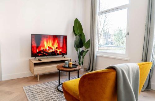 Spaarndammer en Zeeheldenbuurt Apartamento | Cozy One Bedroom Apartments at Centrum