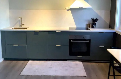 Oslo Apartamento | Acogedor Apartamento de un Dormitorio con Balcón