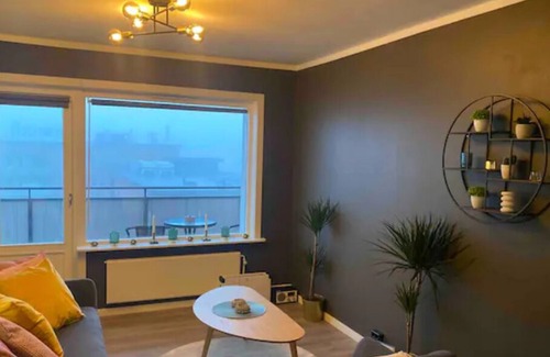 Oslo Apartamento | Acogedor Apartamento de un Dormitorio con Balcón