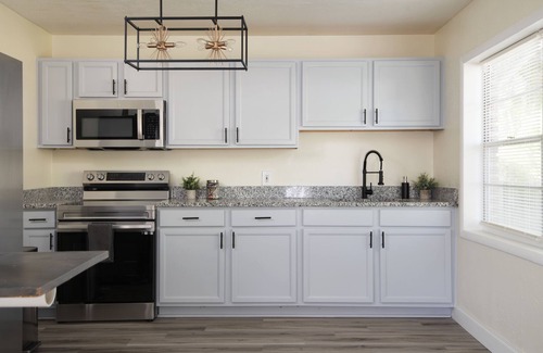Ballast Point Apartamento | Cozy One Bedroom Apartment!