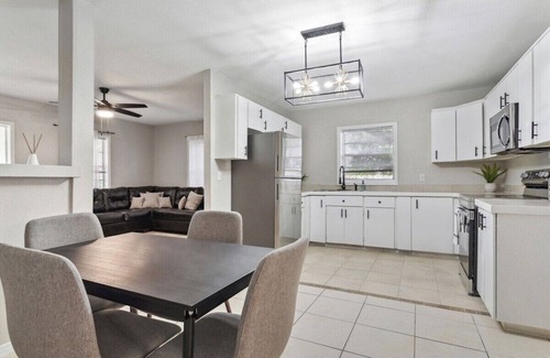 Ballast Point Apartamento | Cozy One Bedroom Apartment!