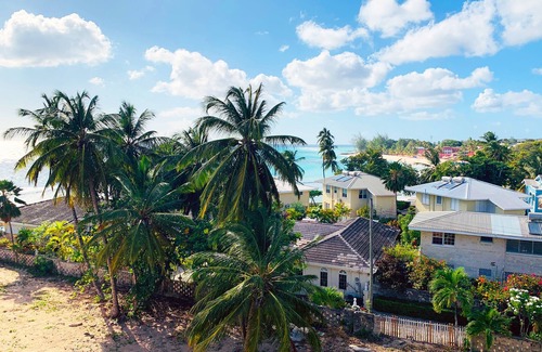 St. Lawrence Gap Condominio | Cozy One Bedroom - White Sands Beach Condos
